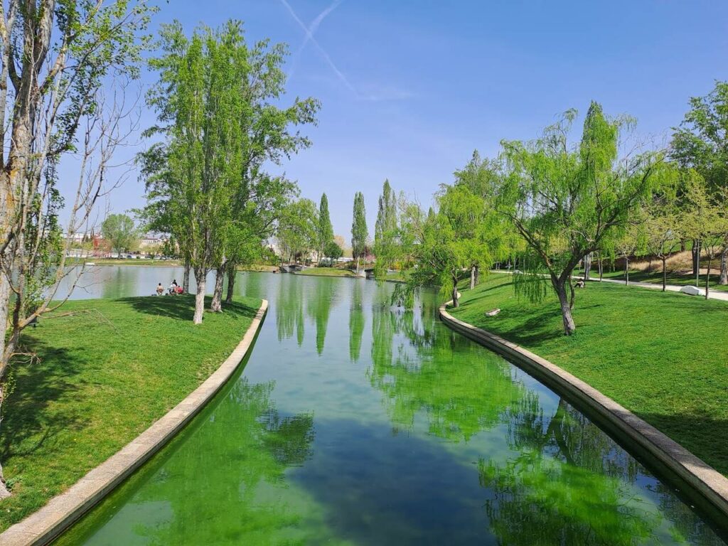 Salas-de-lactancia-móviles-en-Tres-Cantos